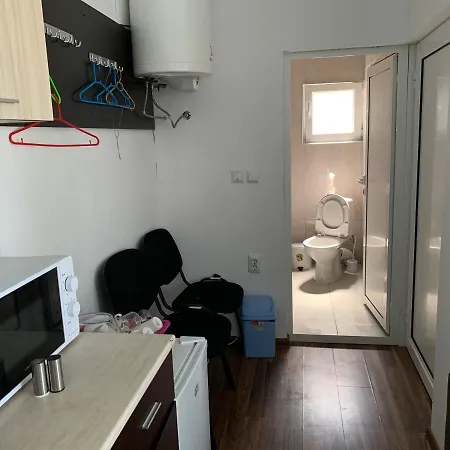 Lux 营地